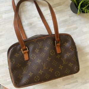 Authentic lv Cite